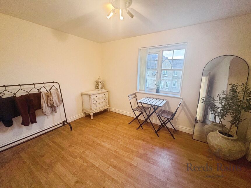 Flat Clayton Fold in Padiham