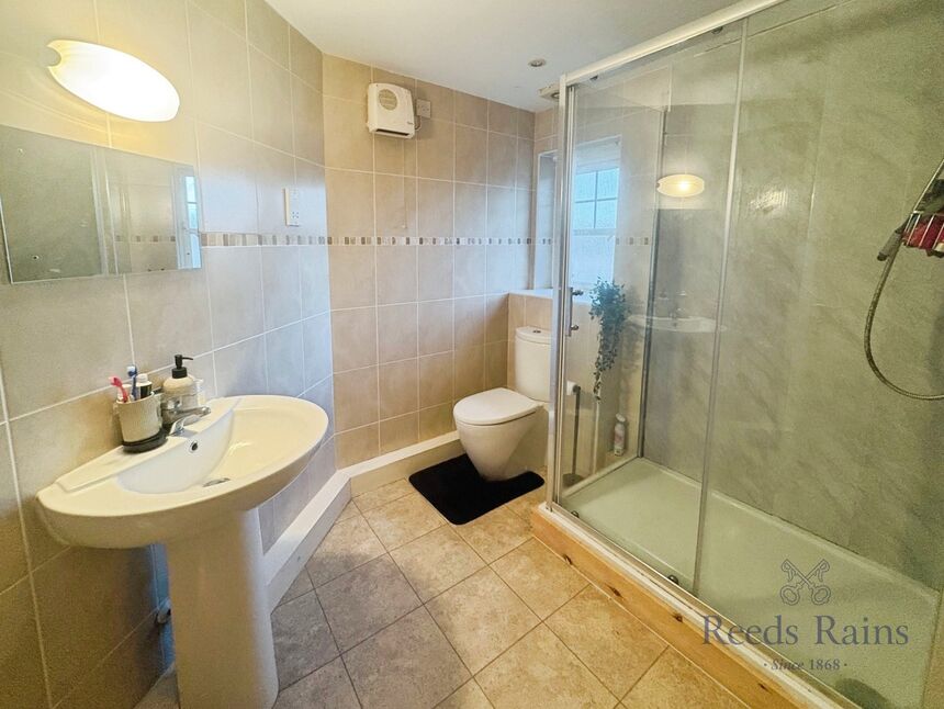 Flat Clayton Fold in Padiham