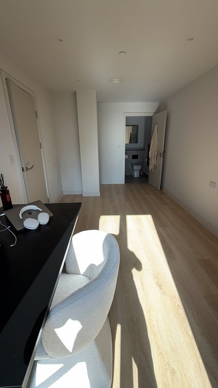 Room Dutton Street in Manchester