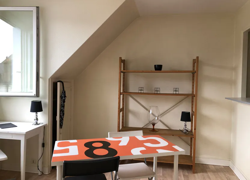 Flat Rue des Halles in Tours