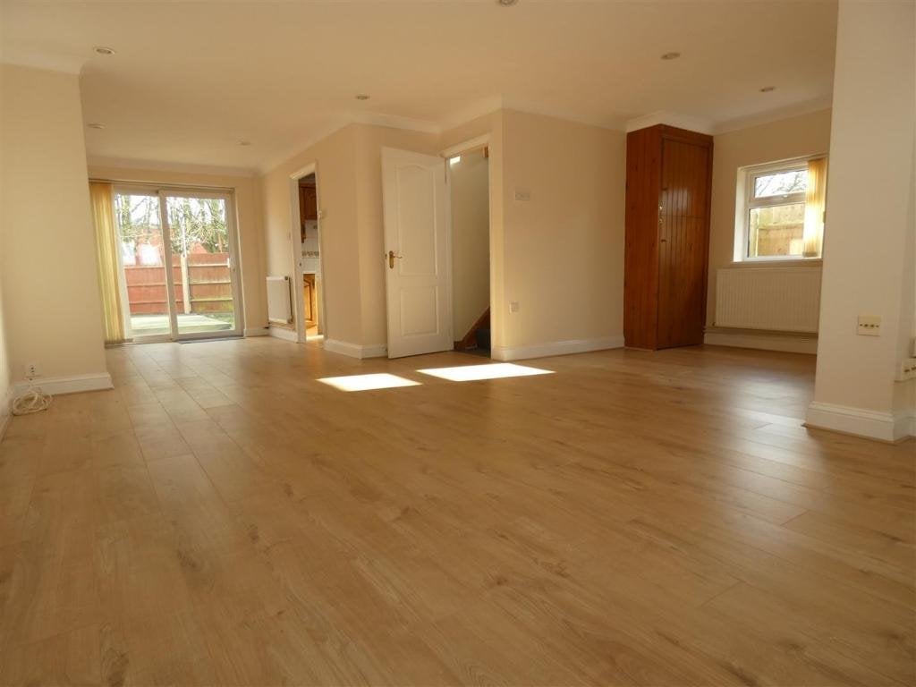 House The Pines in Thanet