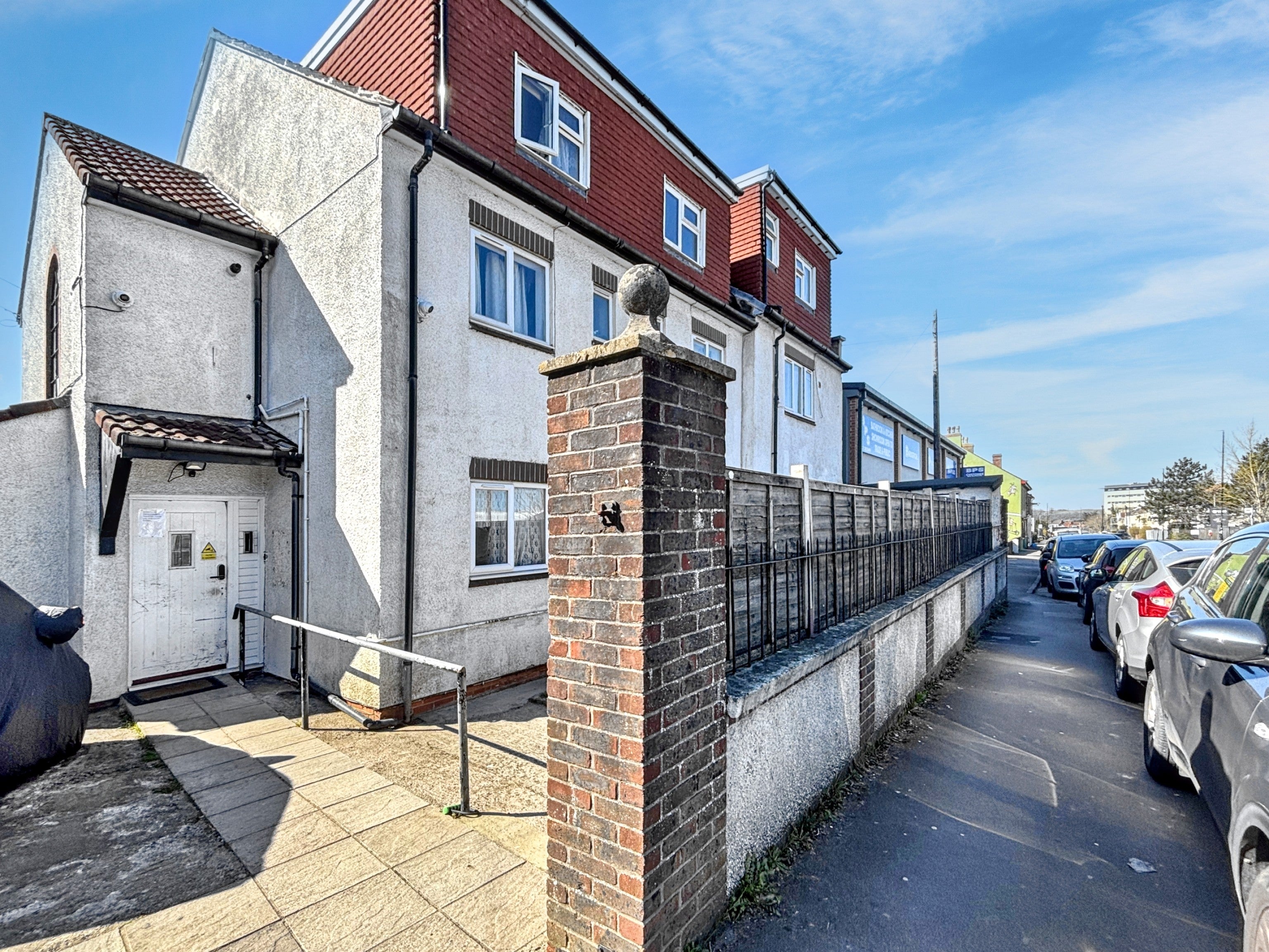 Flat Lodge Causeway in Bristol