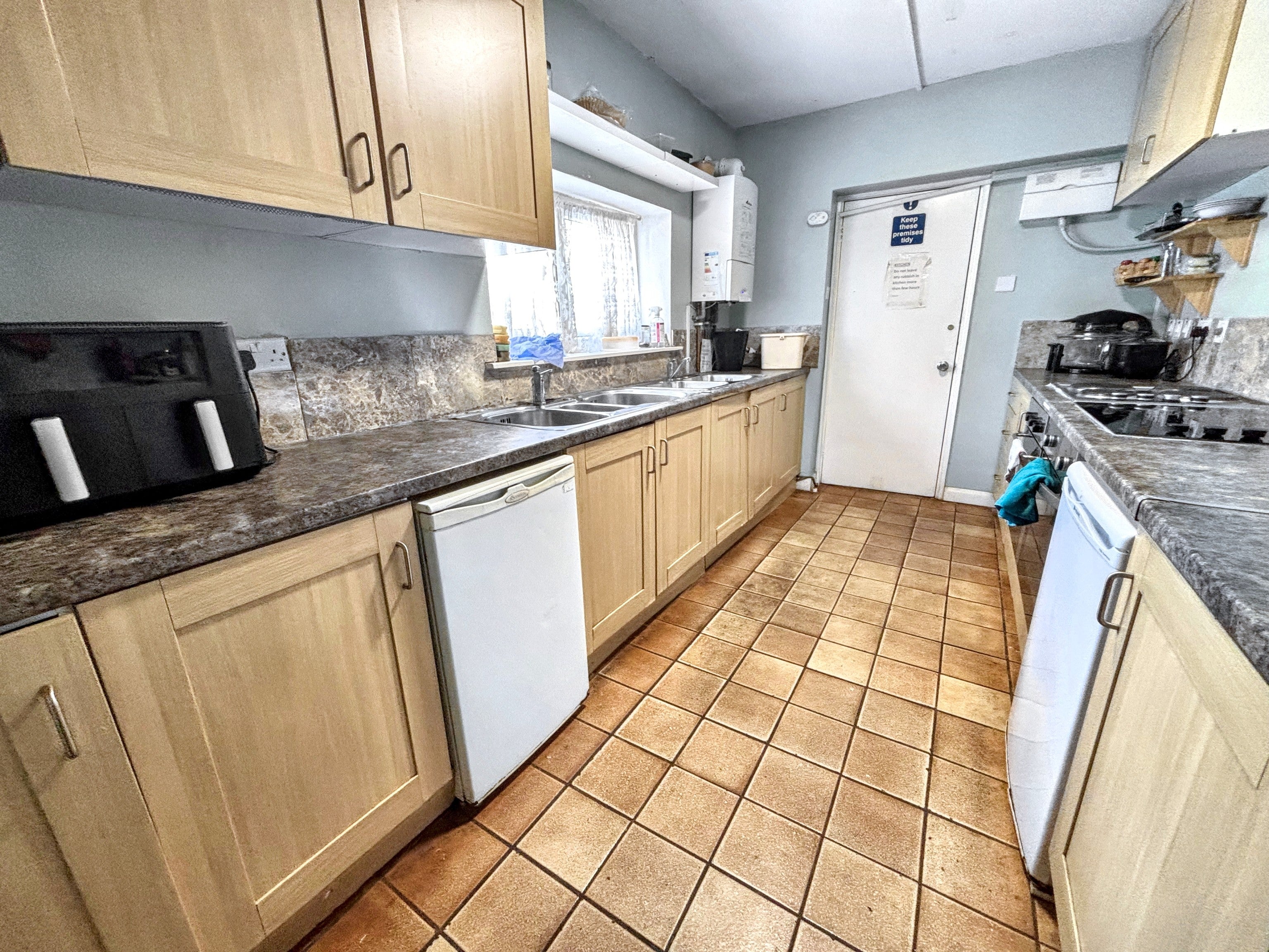 Flat Lodge Causeway in Bristol