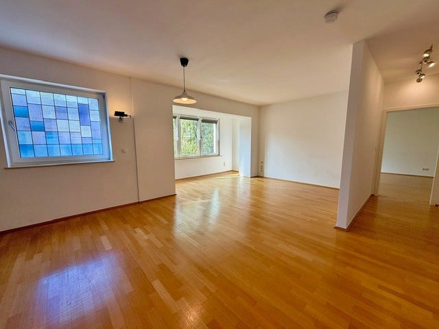 Wohnung Grimmstraße in Düsseldorf