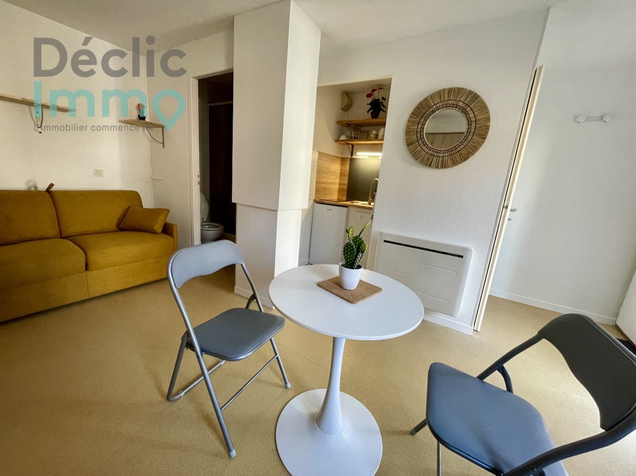 Room Rue du Stade in La Rochelle