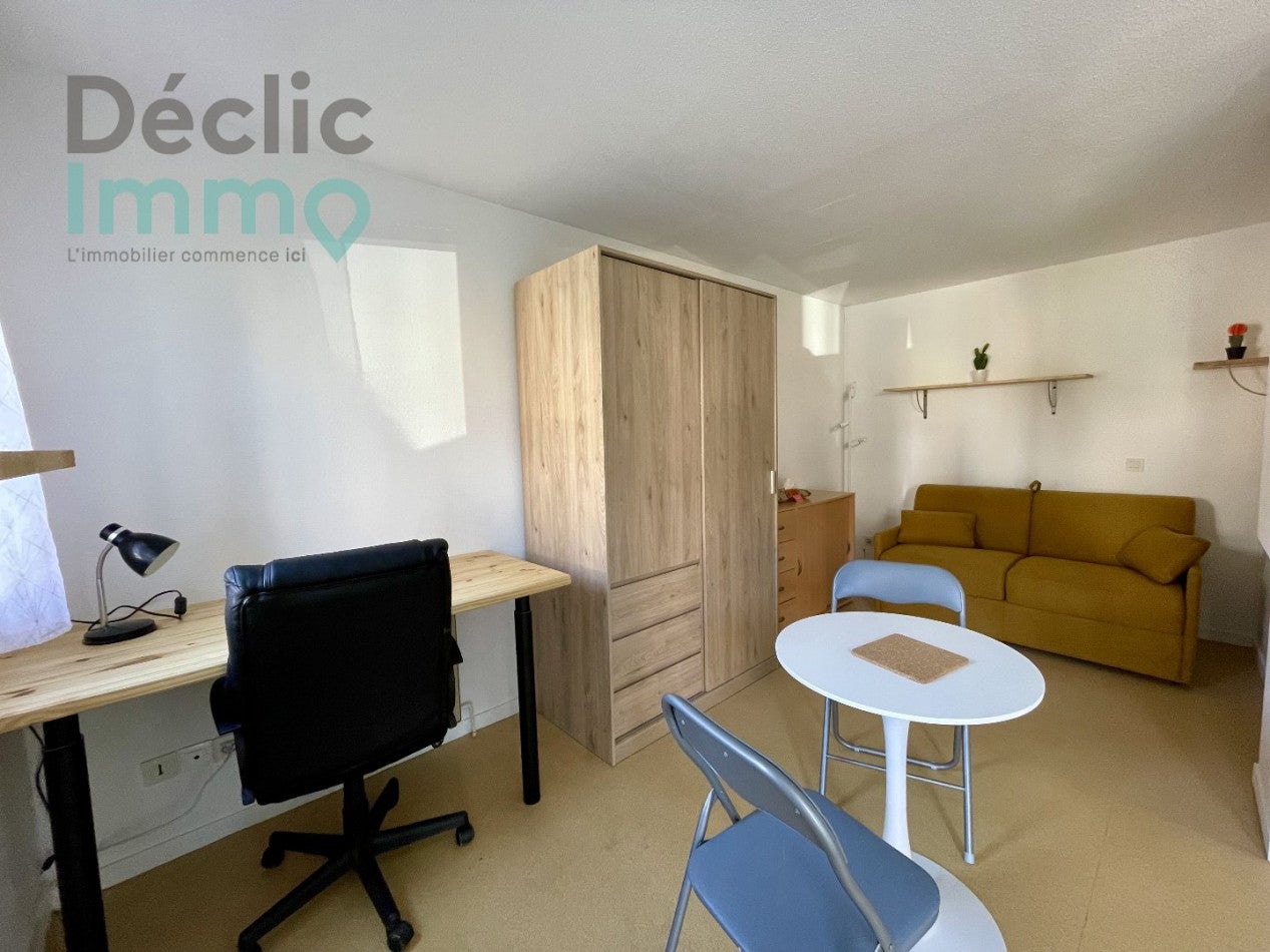 Room Rue du Stade in La Rochelle