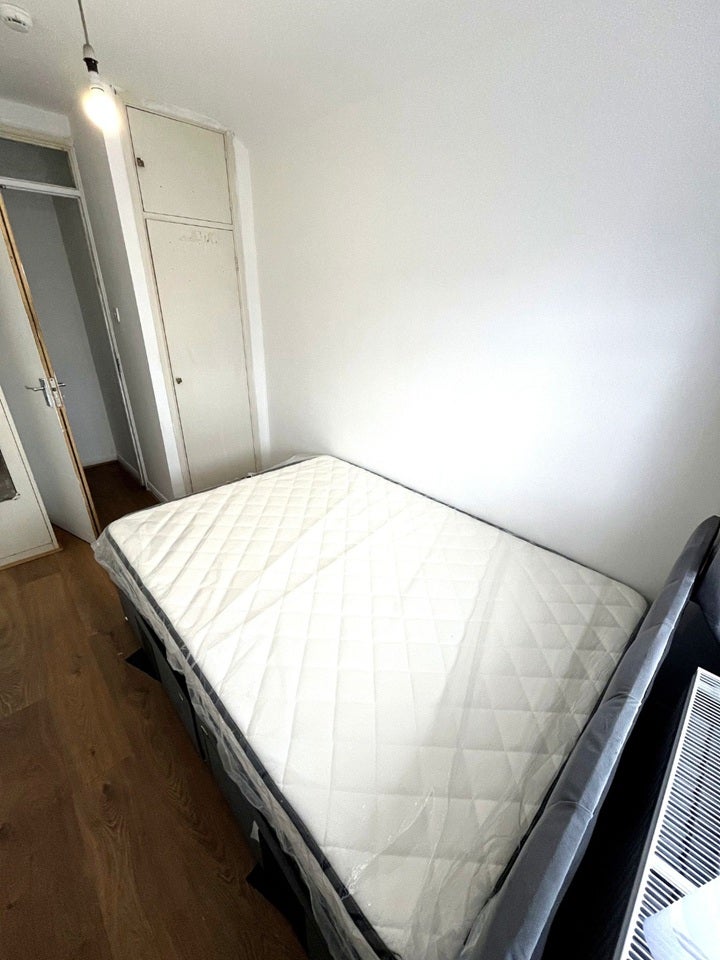 Room Radcliffe Road in Greater London