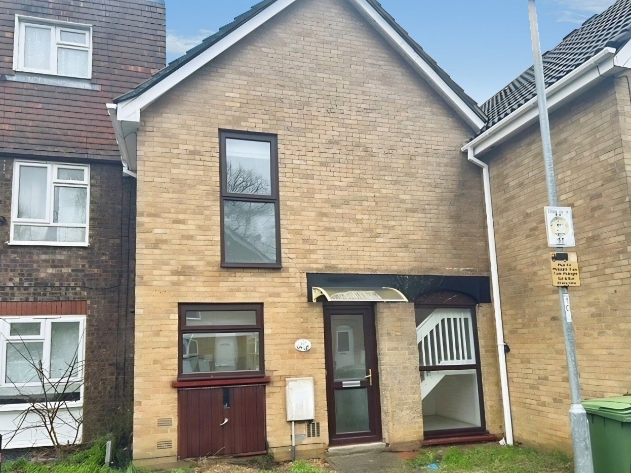 House Axiom Avenue in Peterborough