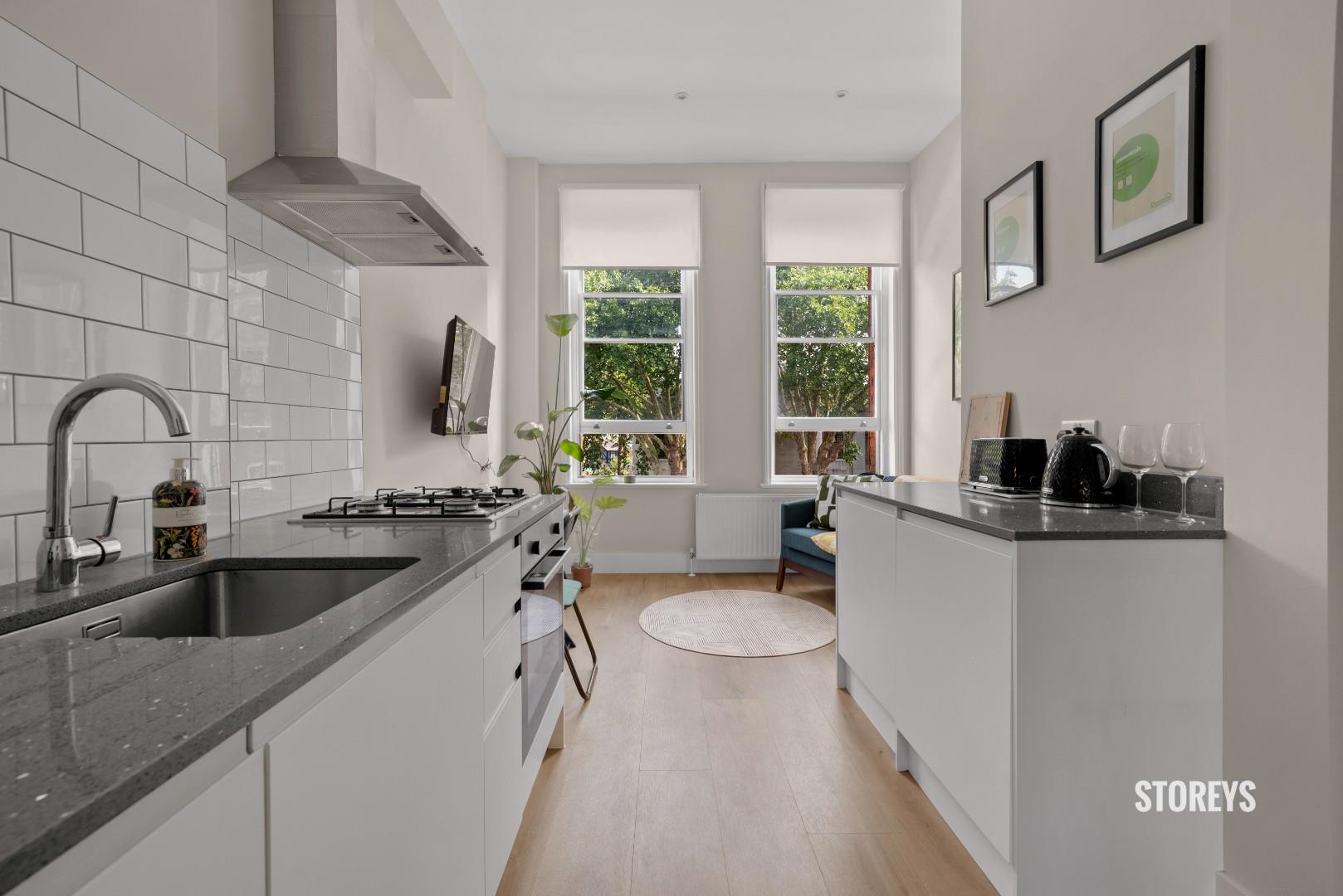 Flat Bethnal Green Road in Greater London