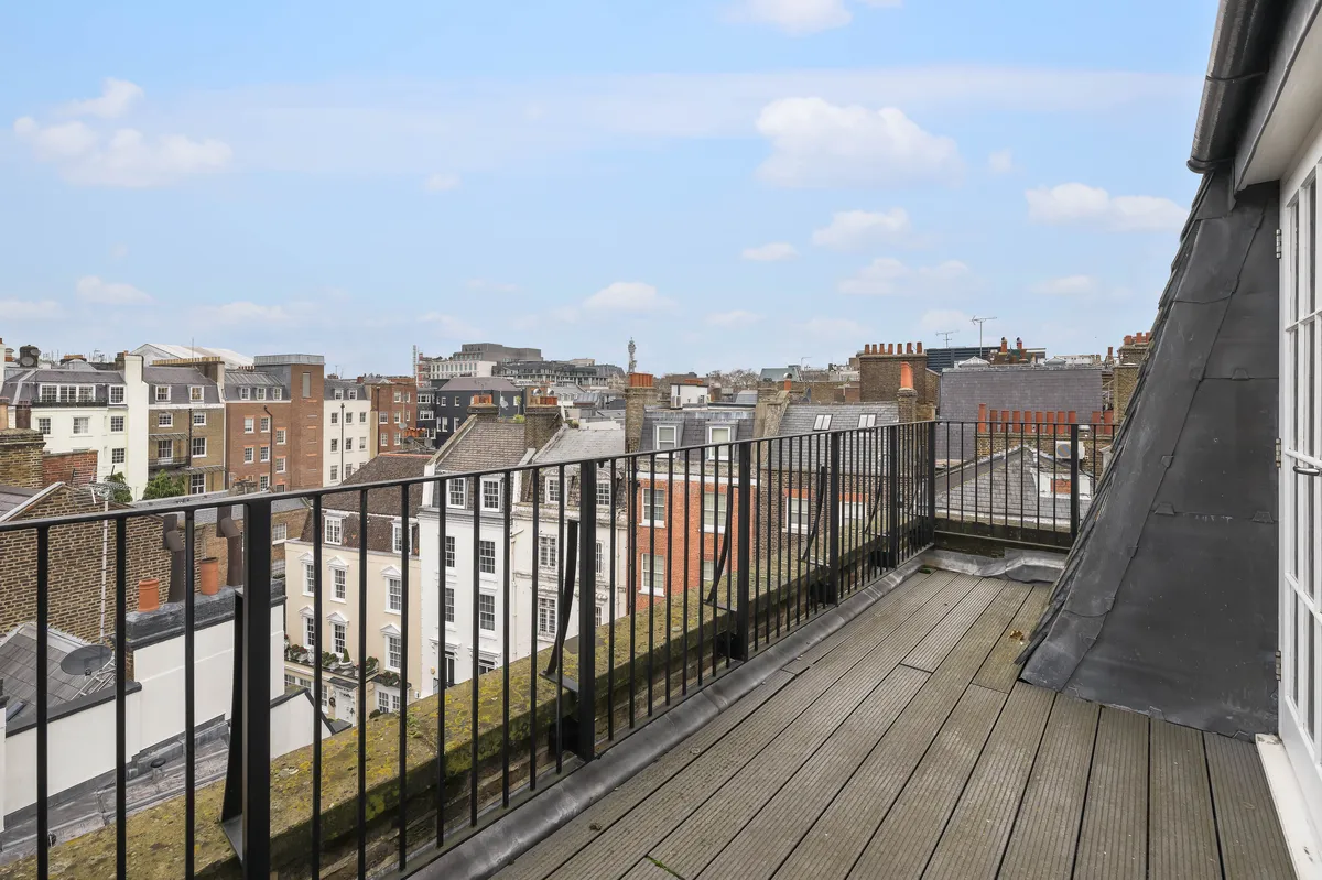 Flat Charles Street in City of Westminster