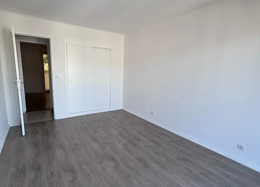 Appartement Corniche Philippe Giovannini à La Seyne-sur-Mer