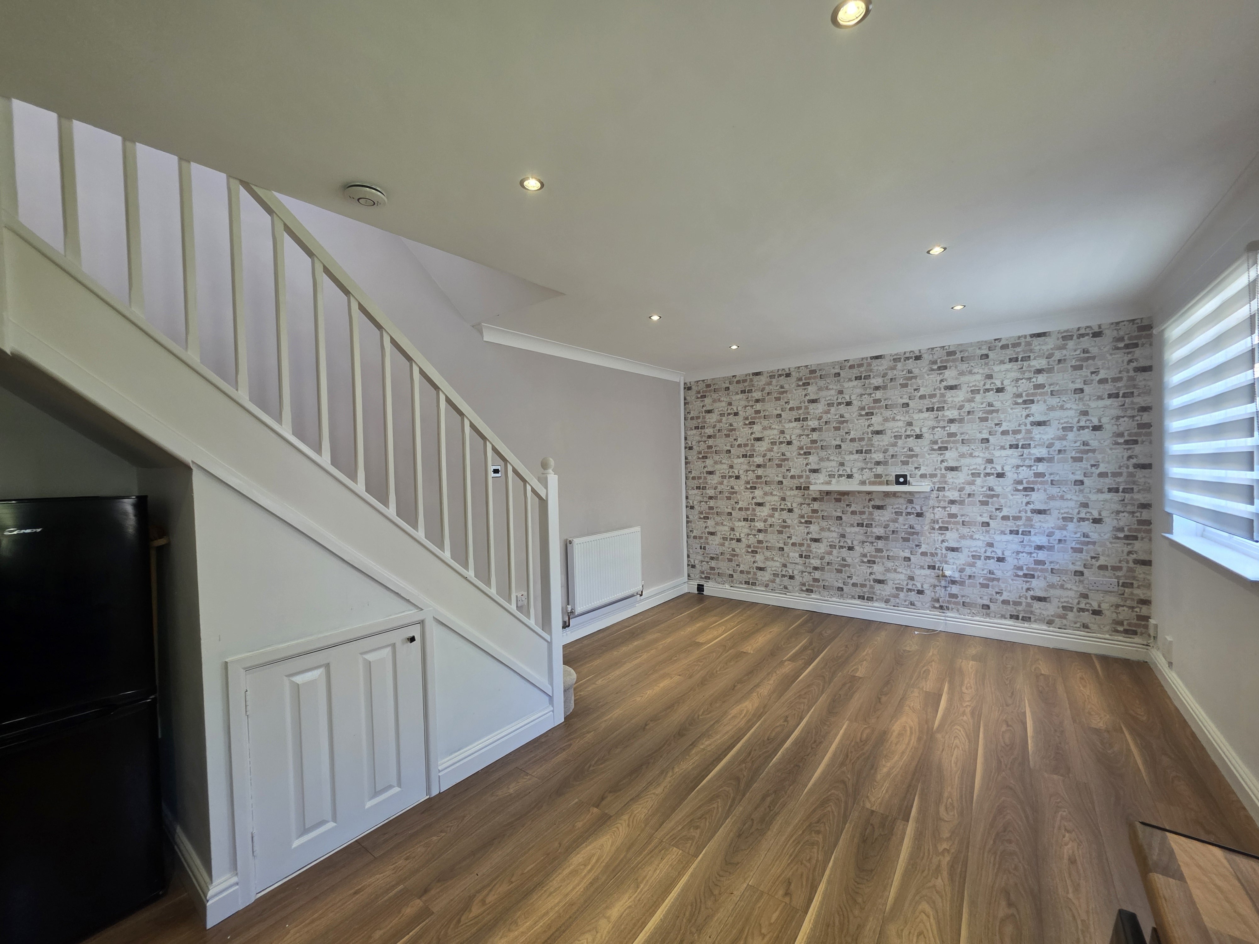 House Archer Close in Stratton St. Margaret