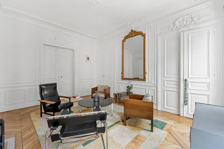 Flat Rue de Vienne in Paris