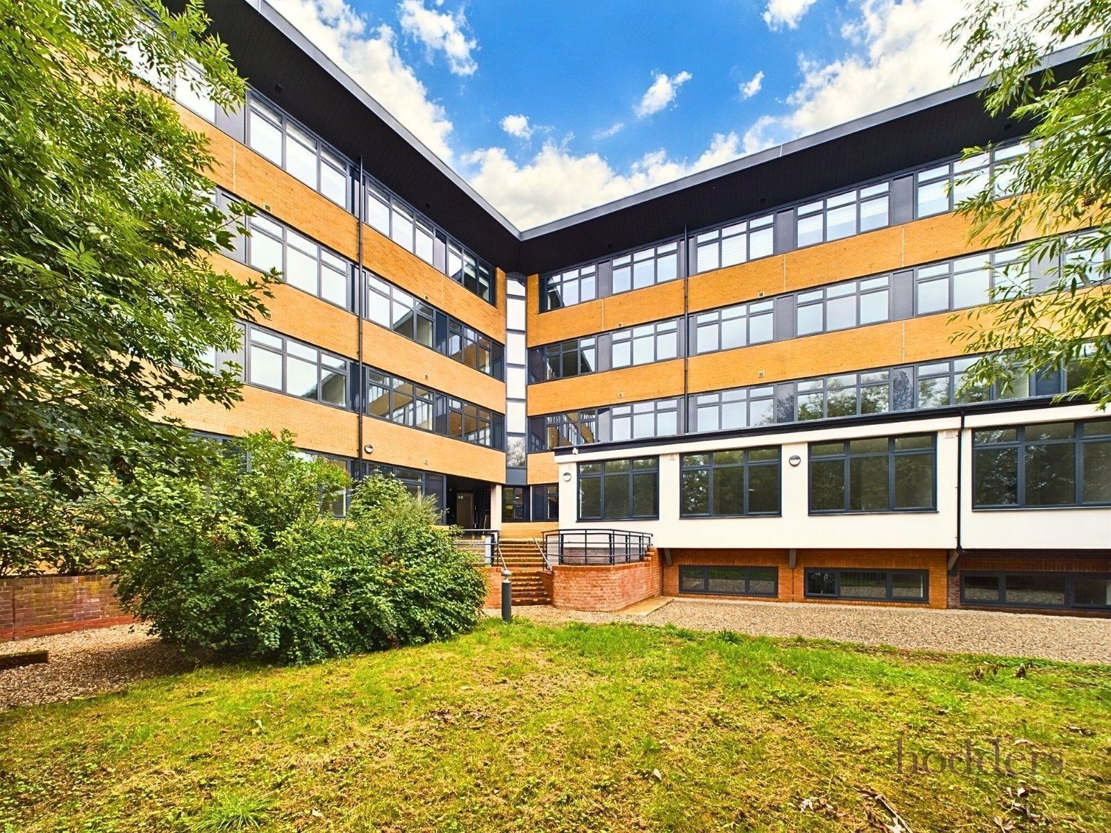 Flat London Road in Borough of Spelthorne