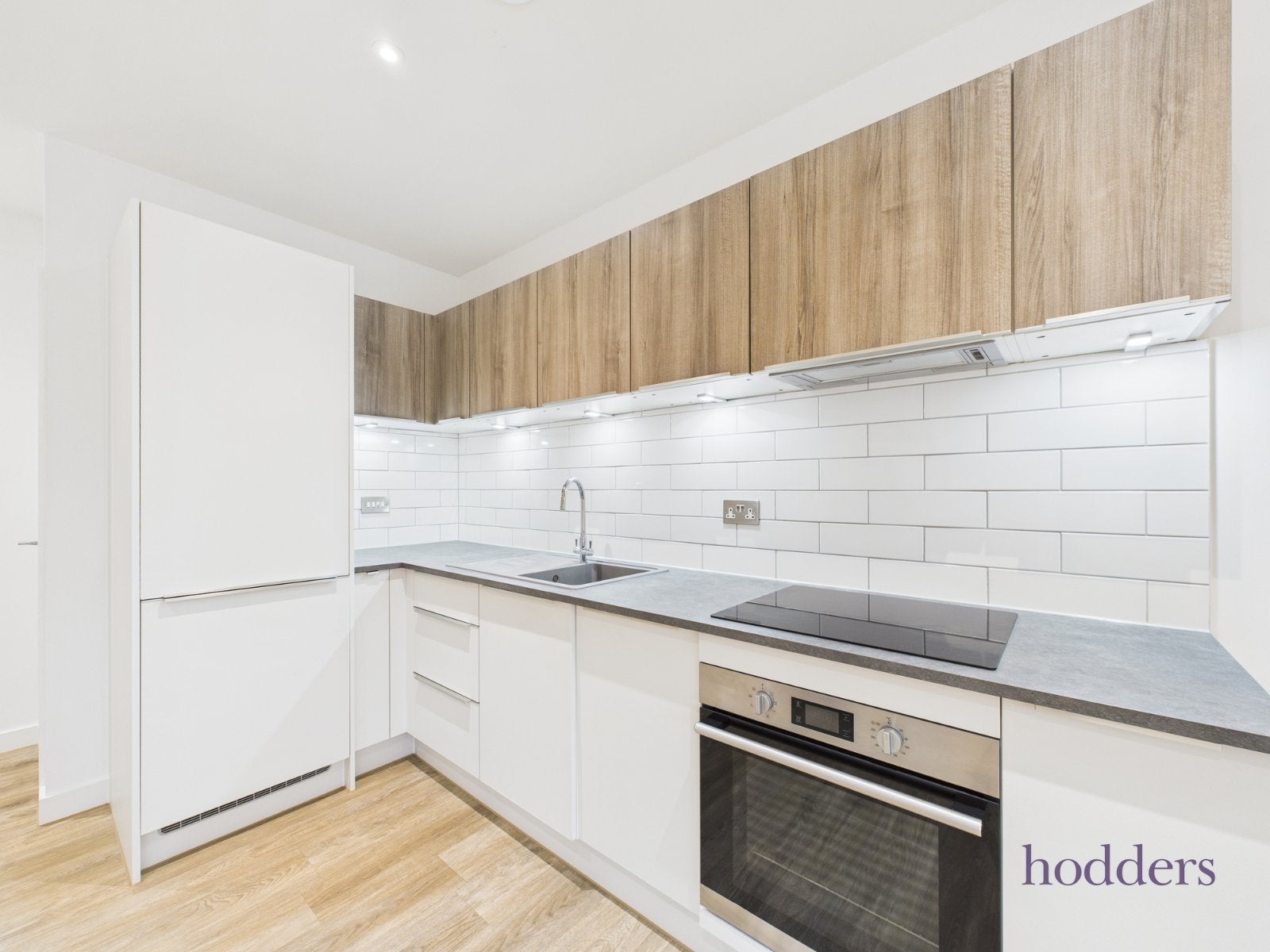 Flat London Road in Borough of Spelthorne