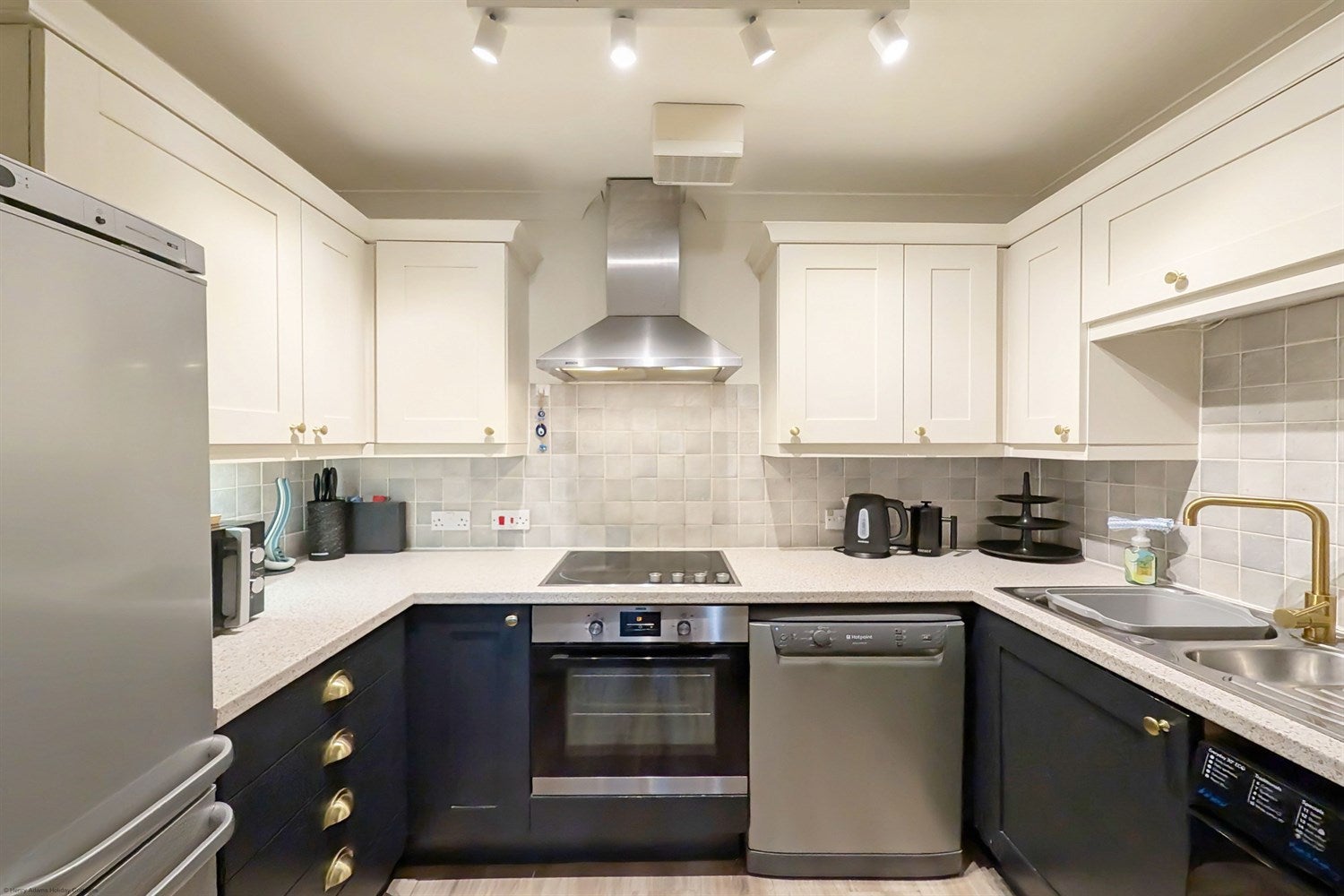 Flat Daux Road in Billingshurst