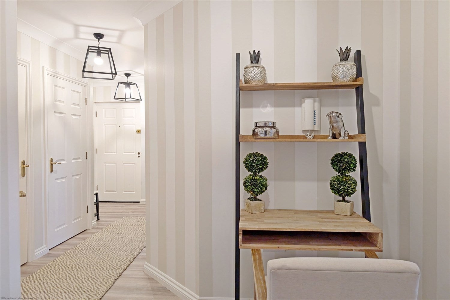 Flat Daux Road in Billingshurst