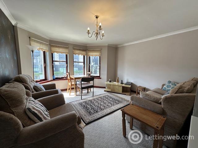Flat Holburn Street in Aberdeen City