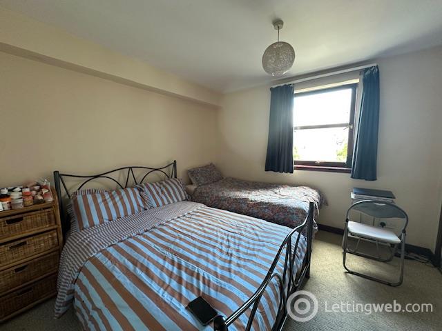 Flat Holburn Street in Aberdeen City