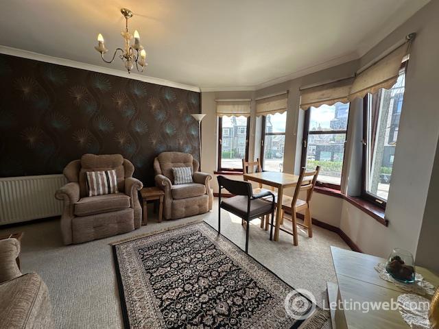 Flat Holburn Street in Aberdeen City