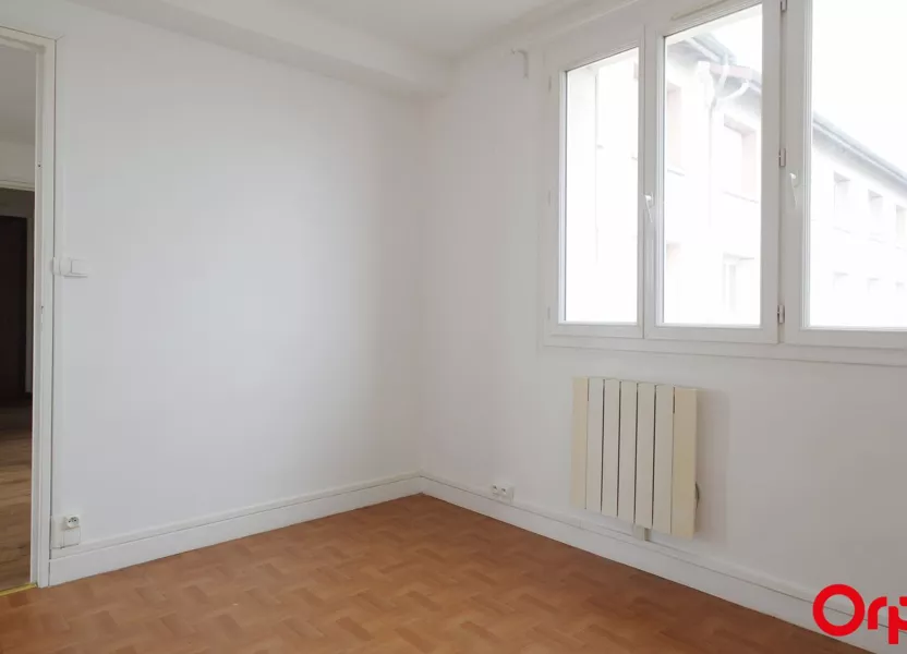Appartement Rue Louise Michel à Vénissieux