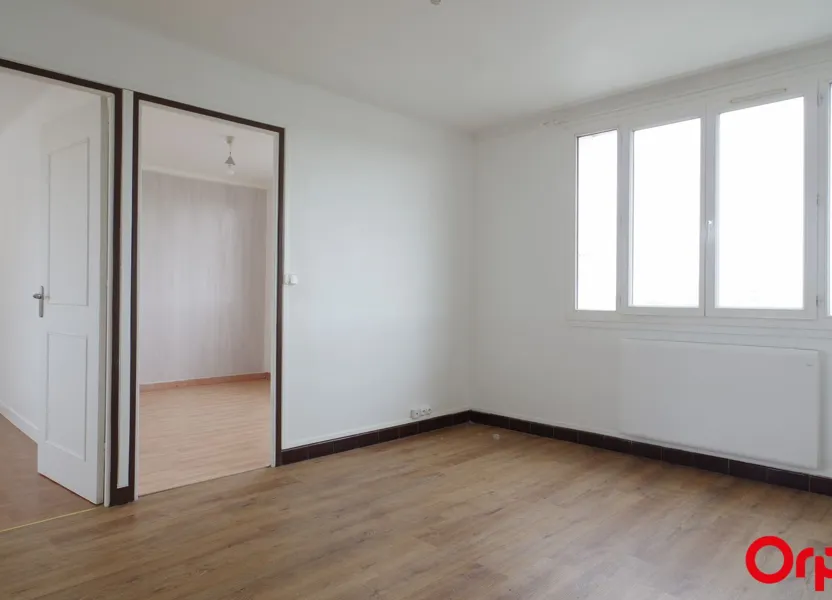 Appartement Rue Louise Michel à Vénissieux