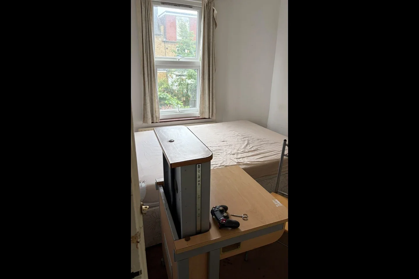 Room Rectory Lane in Greater London