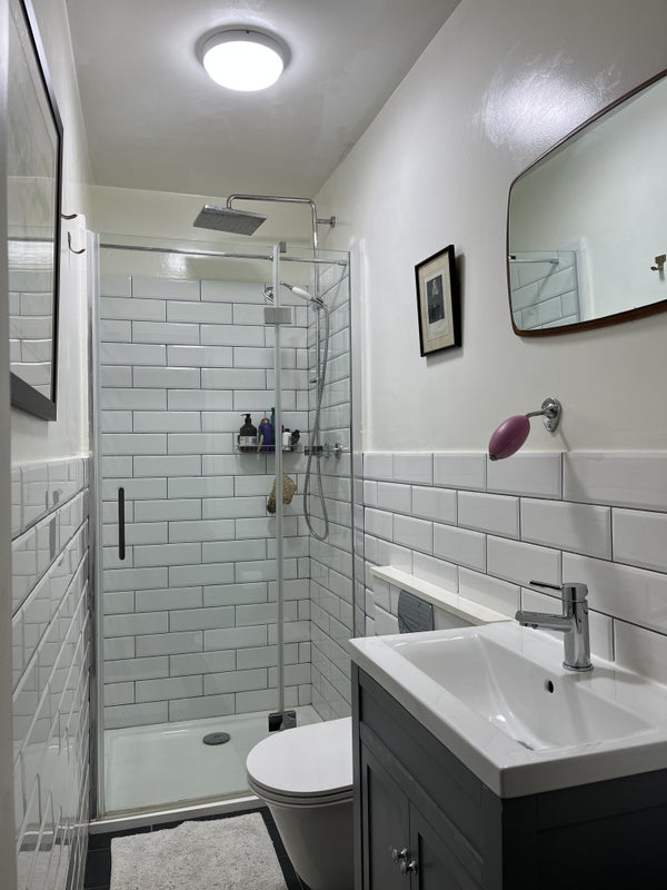 Room Upton Lane in Greater London