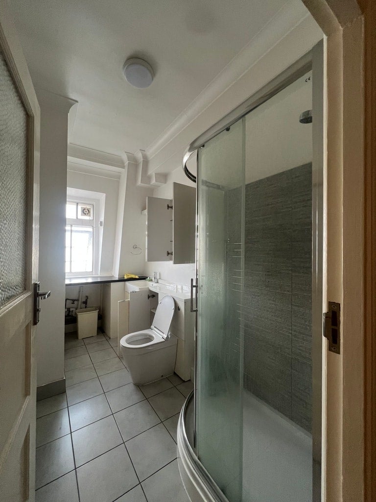 Flat Upper Woburn Place in Greater London