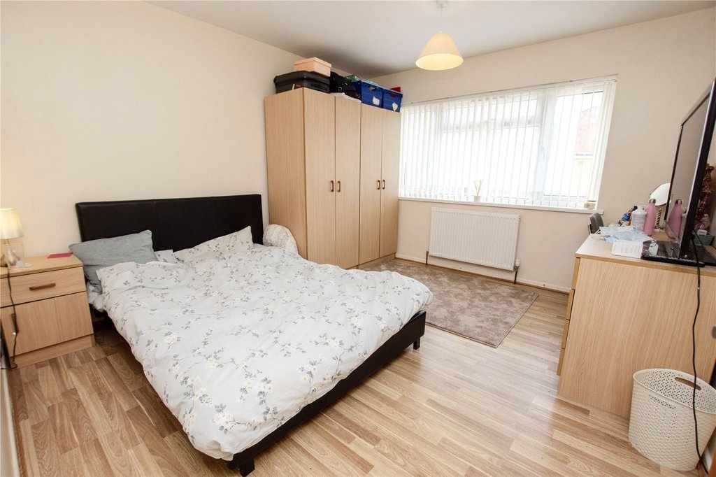 Flat Wellman Croft in Birmingham