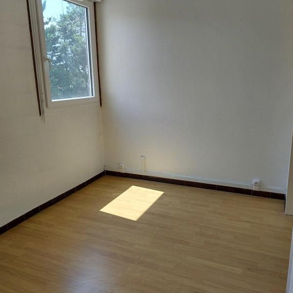 Appartement Avenue Émile Romanet à Les Roches-de-Condrieu