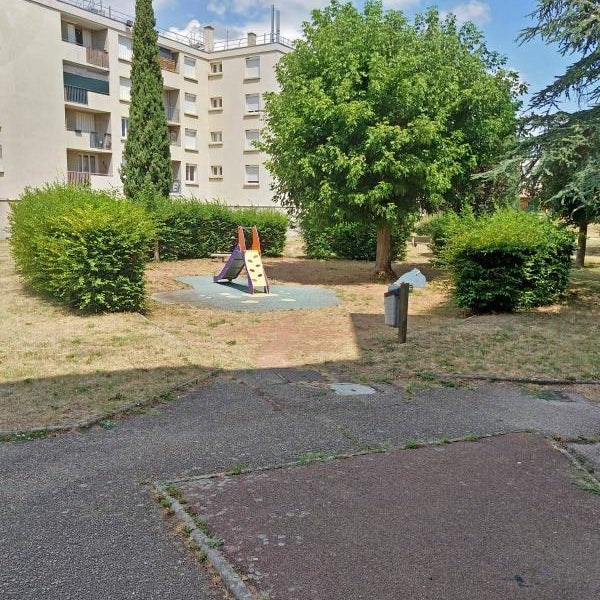 Appartement Avenue Émile Romanet à Les Roches-de-Condrieu