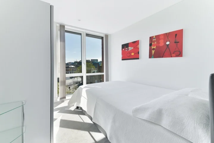 Flat Plumstead Road in Greater London