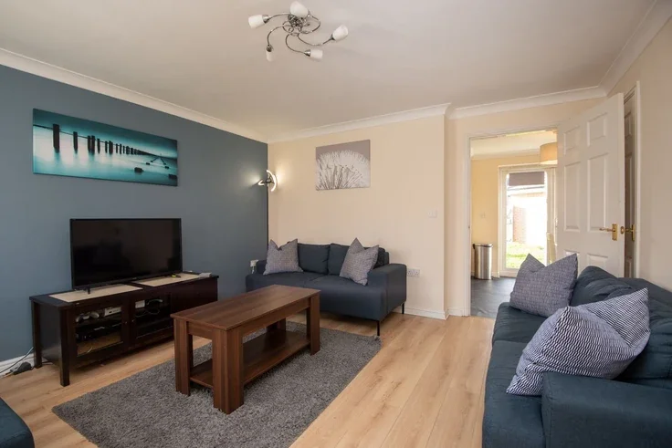 Flat Hillbrook Crescent in Ingleby Barwick