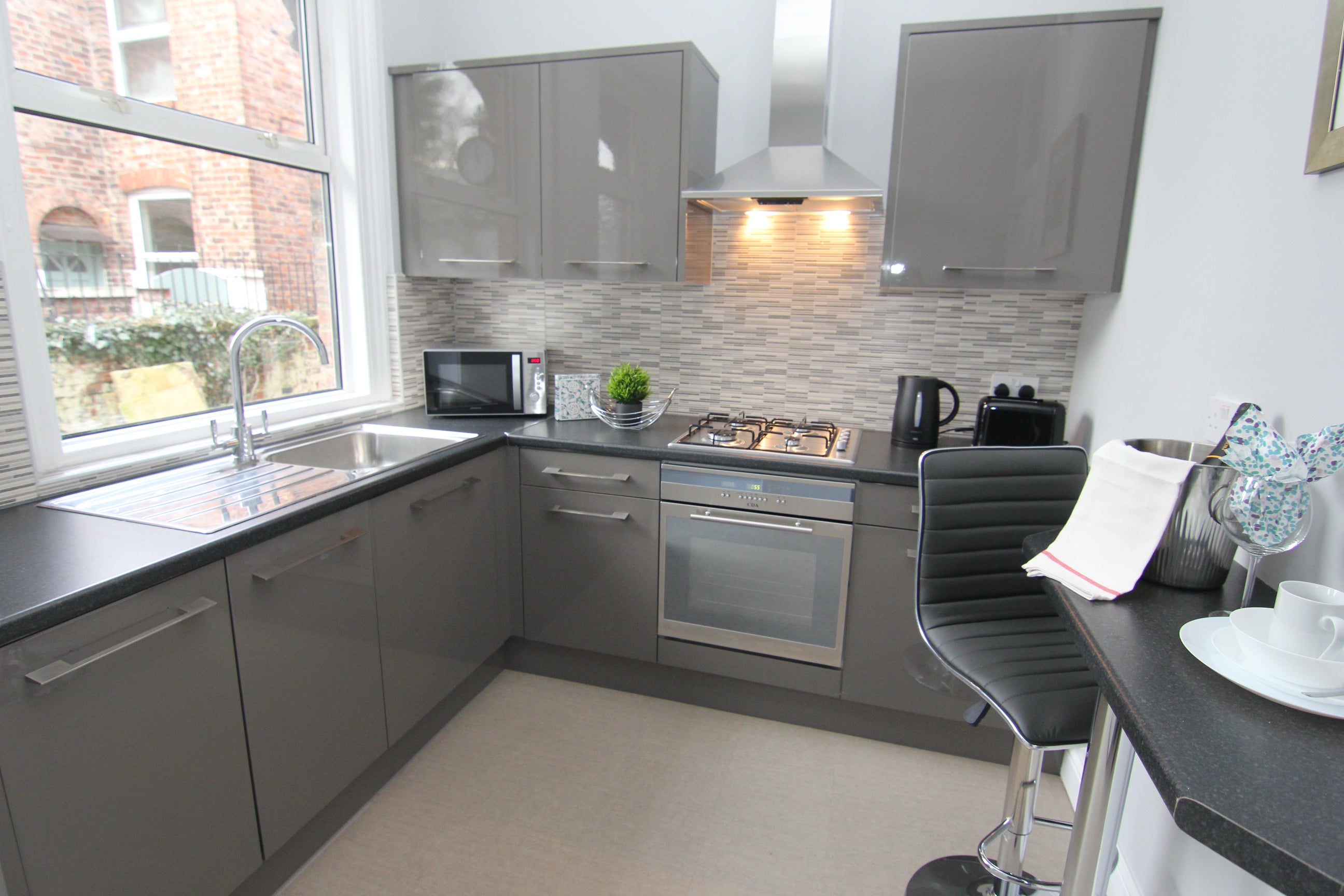 Room Droylsden Road in Manchester