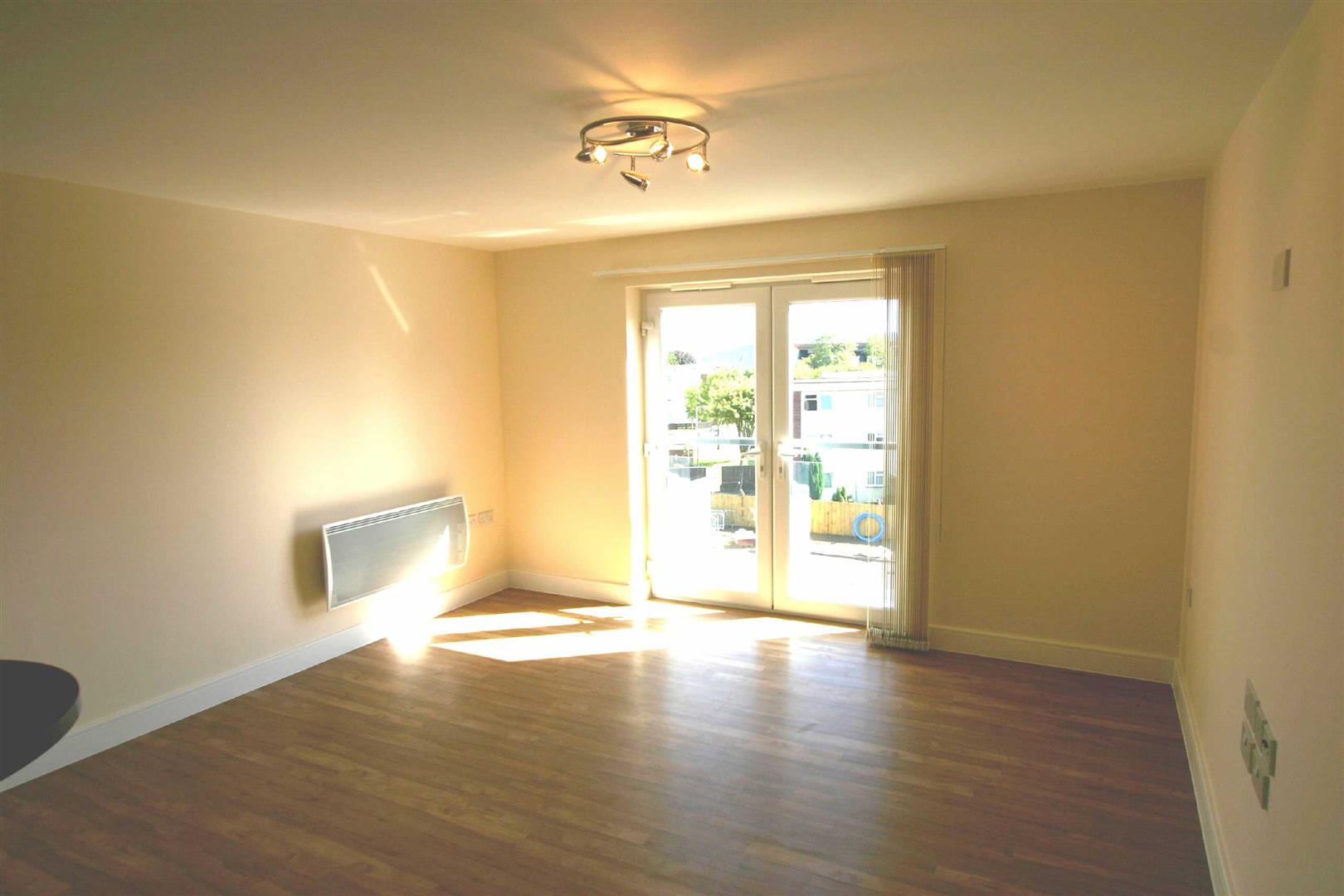 Flat Oldbury Ringway in Sandwell