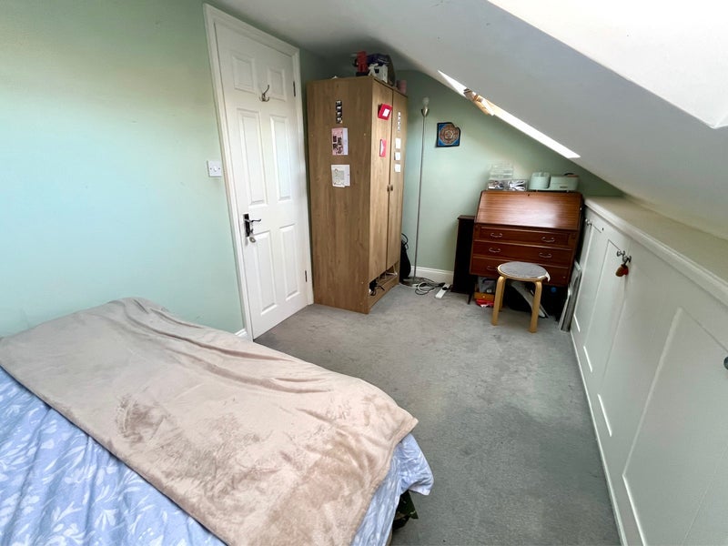 Room Fernthorpe Road in Greater London