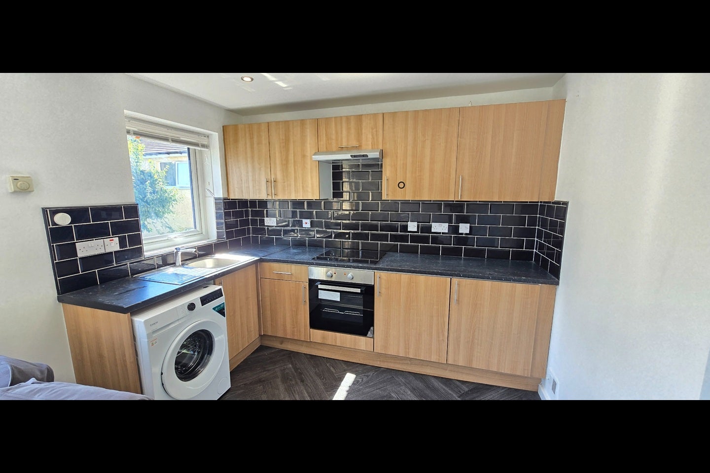 Flat Carlton Place in Leeds