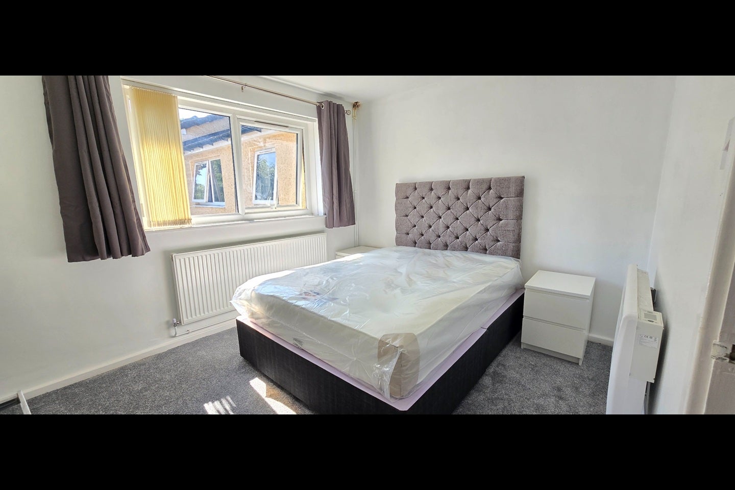 Flat Carlton Place in Leeds