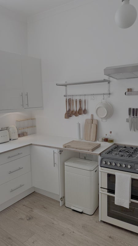 Flat Portobello Road in Greater London