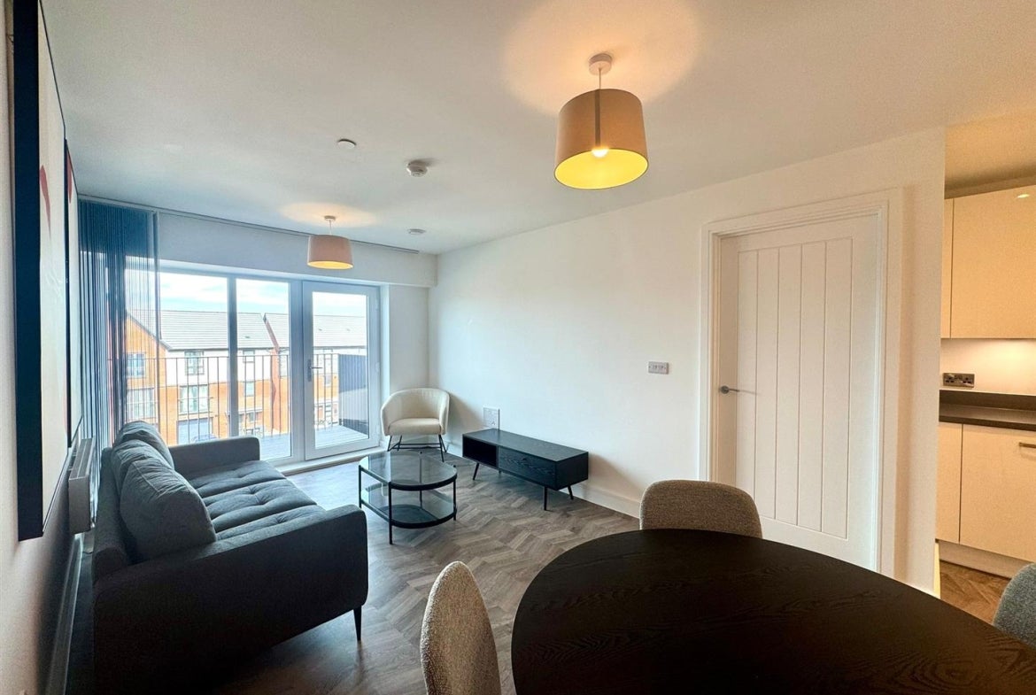 Flat Dalmuir Road in Birmingham