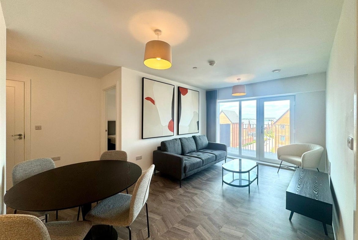 Flat Dalmuir Road in Birmingham