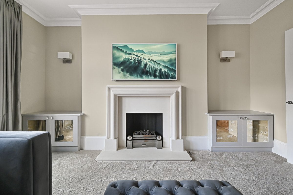 Flat Abingdon Villas in Greater London