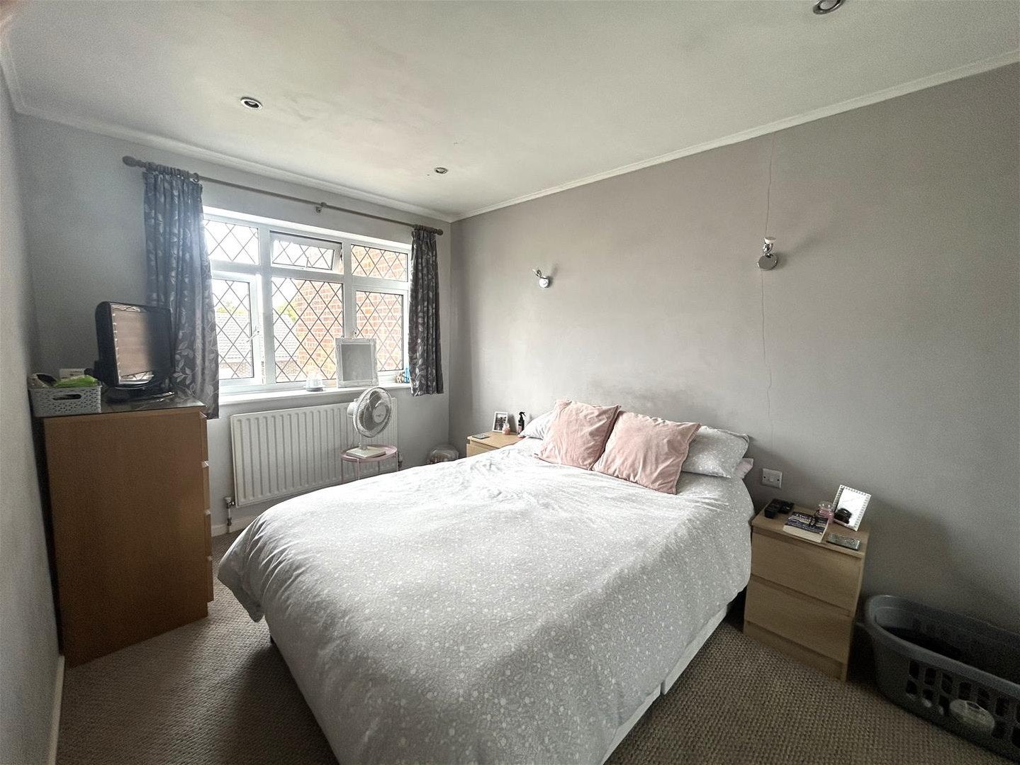 House Hawk Close in Stubbington