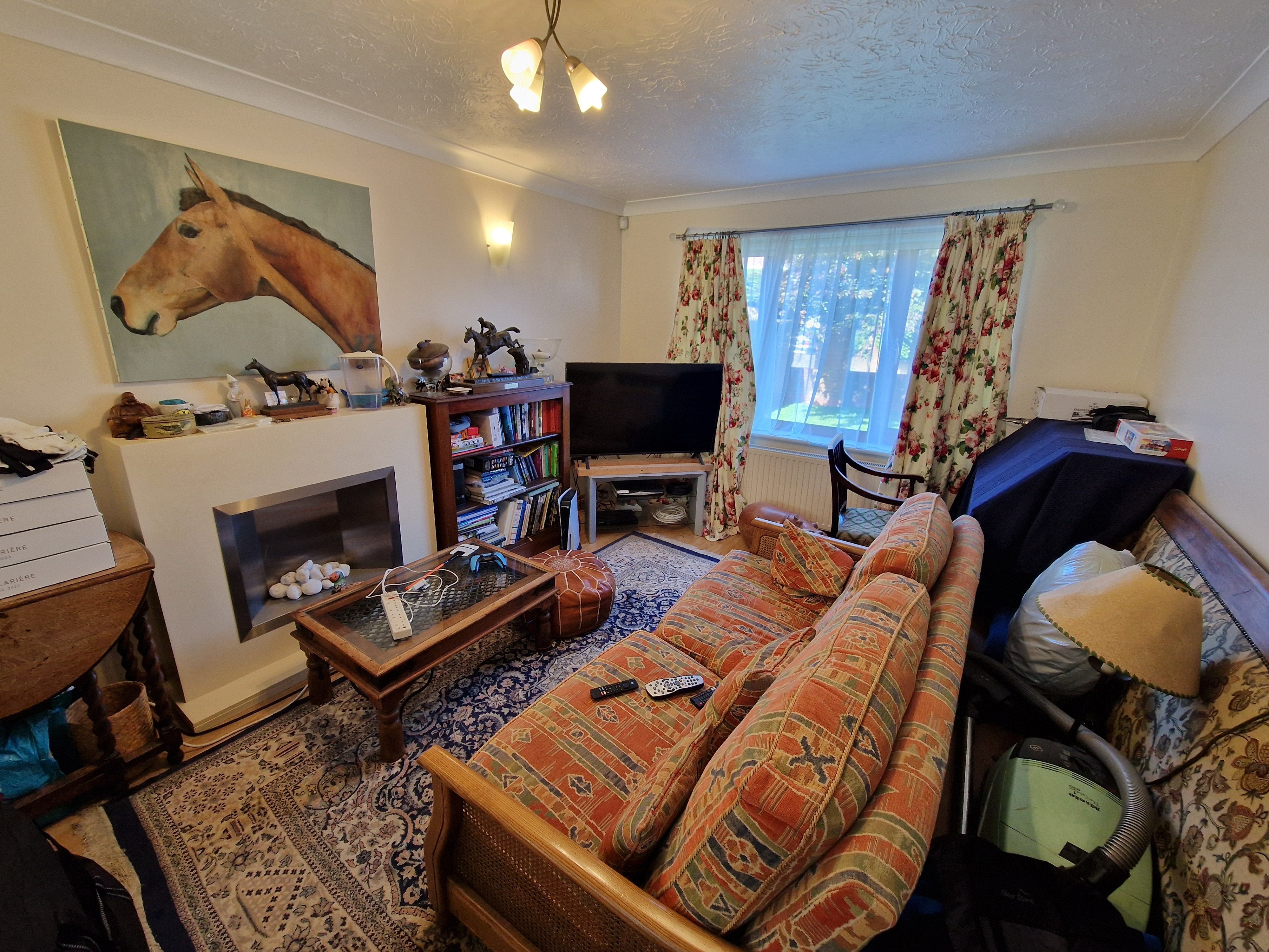 House Parkfield Close in North Petherton