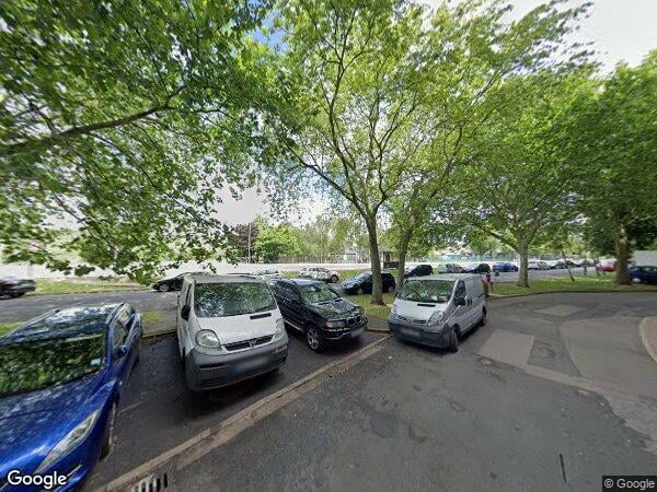 Flat Hammond Way in Greater London