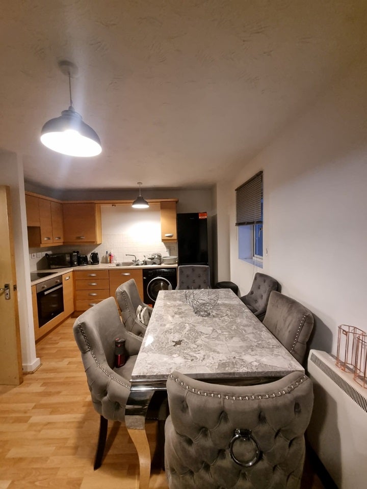 Flat Clayburn Road in Peterborough