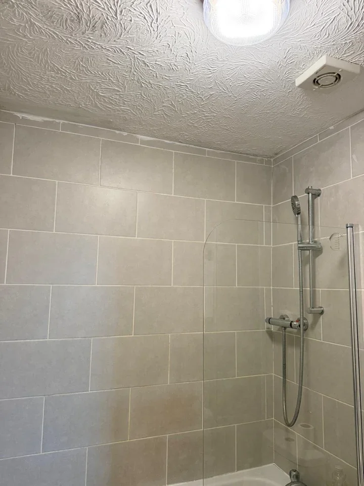 Flat Redbourne Drive in Greater London