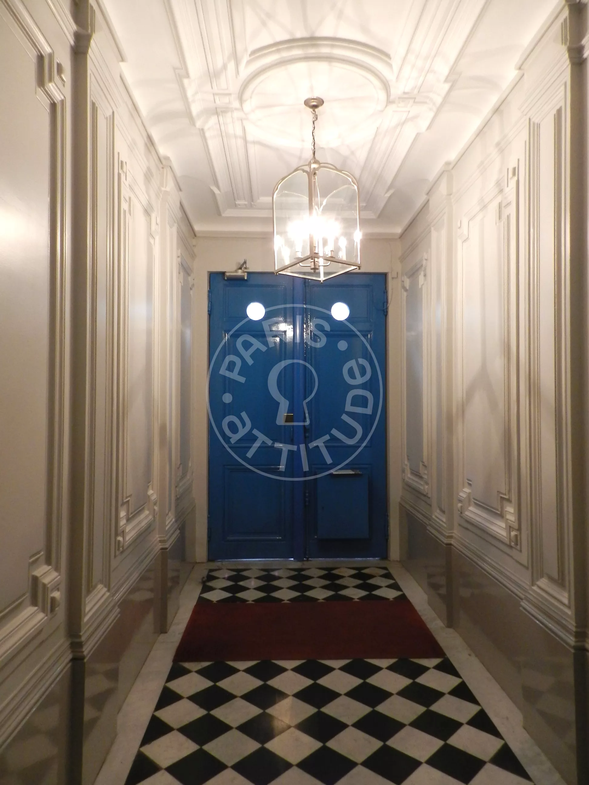 Flat Rue de Mézières in Paris