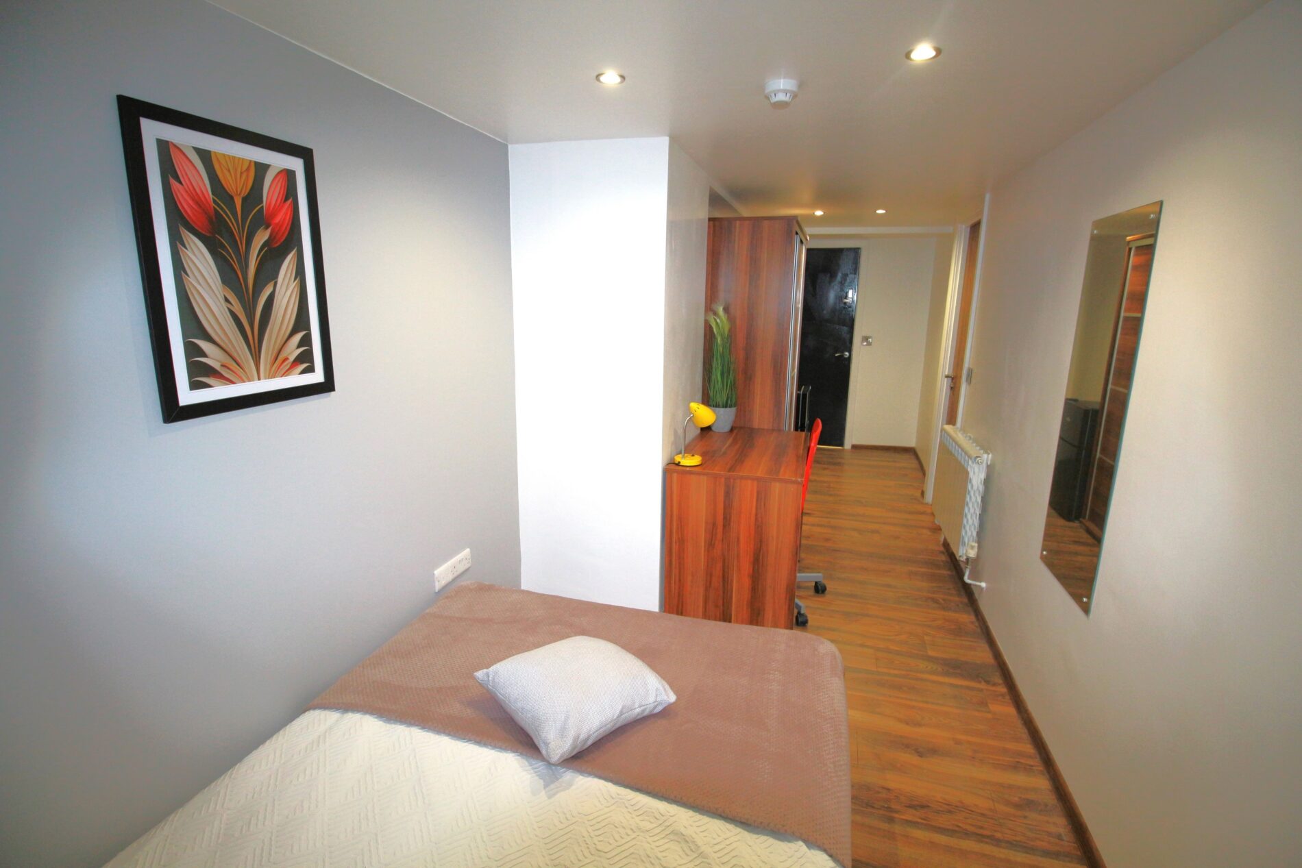 Room St Botolphs Crescent in Lincoln